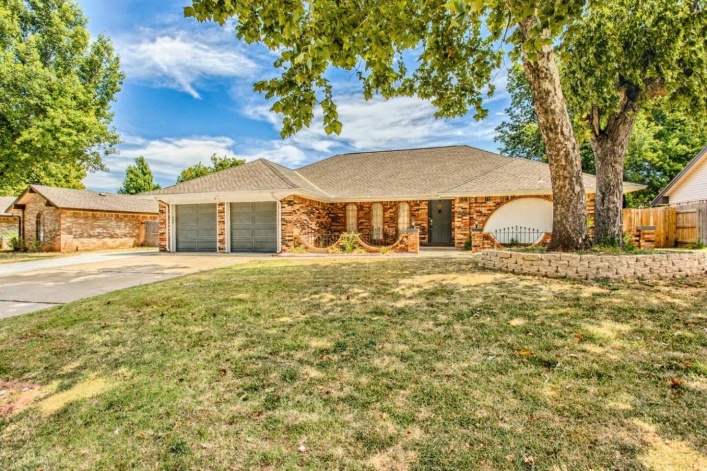 Villa New Hummingbird Haven - Nw Okc, Billiards, Firepit Oklahoma City Esterno foto