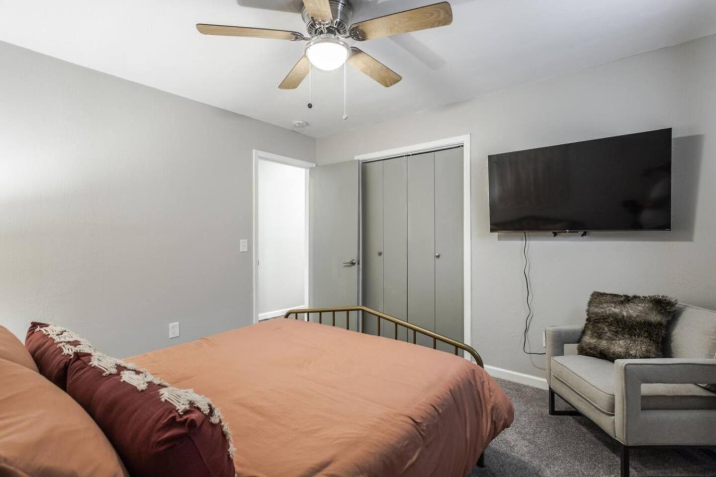 Villa New Hummingbird Haven - Nw Okc, Billiards, Firepit Oklahoma City Esterno foto